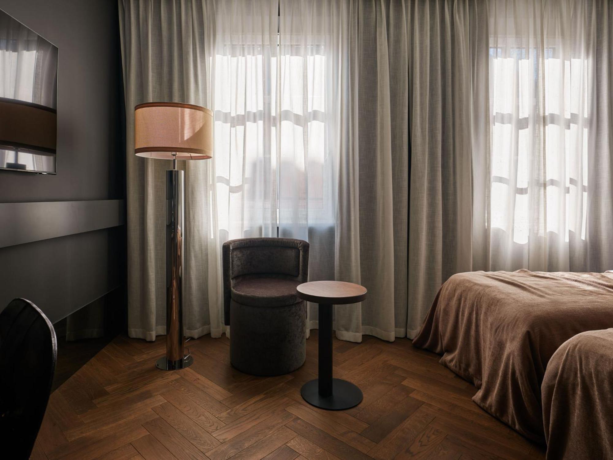Hotel Reja - Ex National 4*