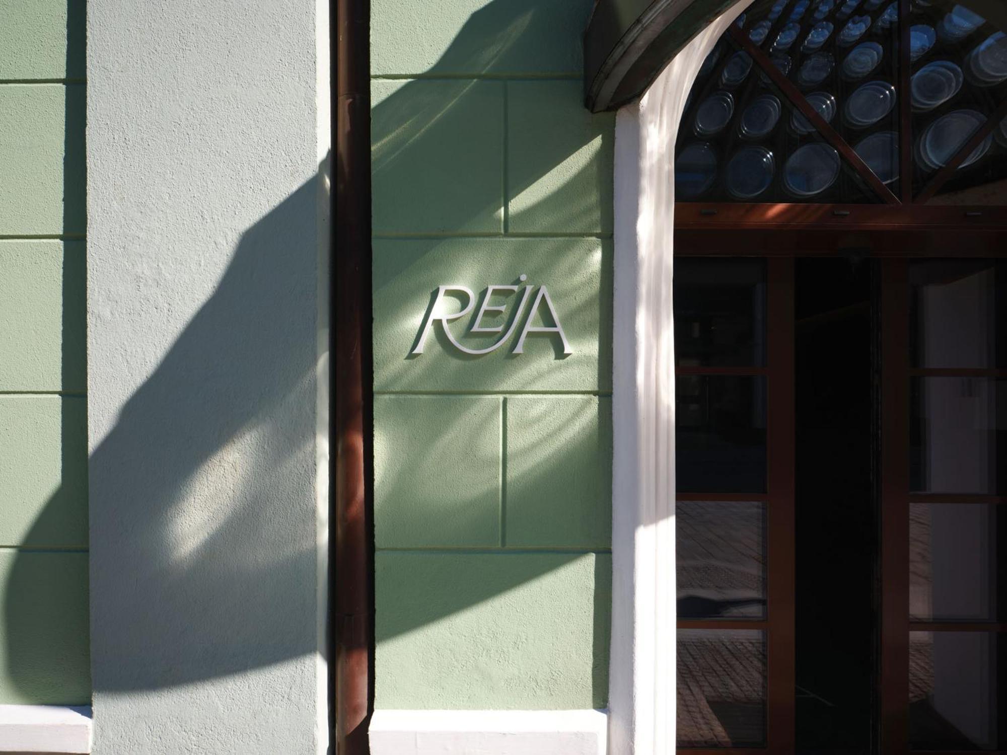 Hotel Reja - Ex National 4*